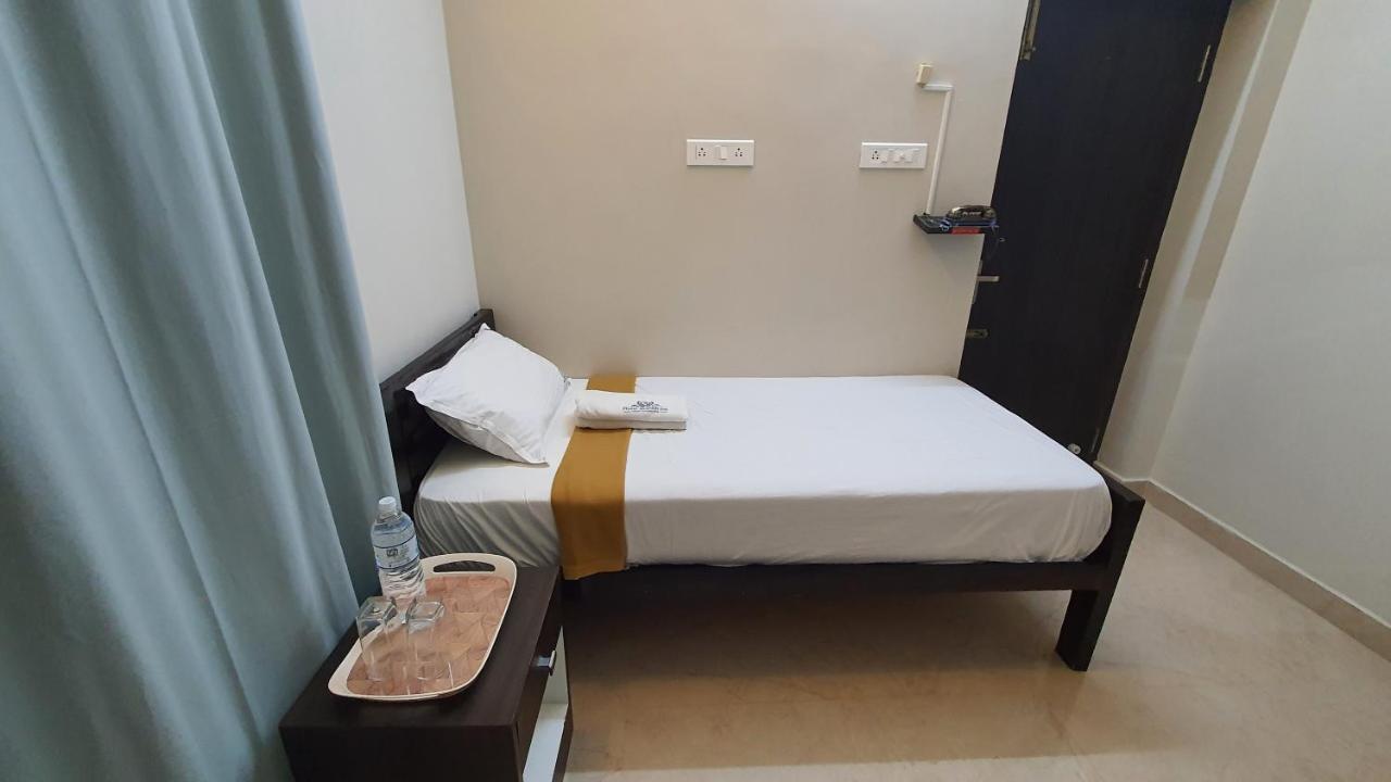 Hotel Akshith Inn Thanjavur Exterior photo
